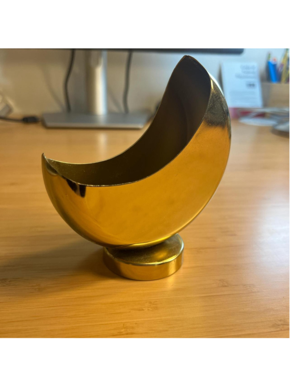 Gold moon shaped planter from Urban Outfitters Home

*last picture not mine - fo